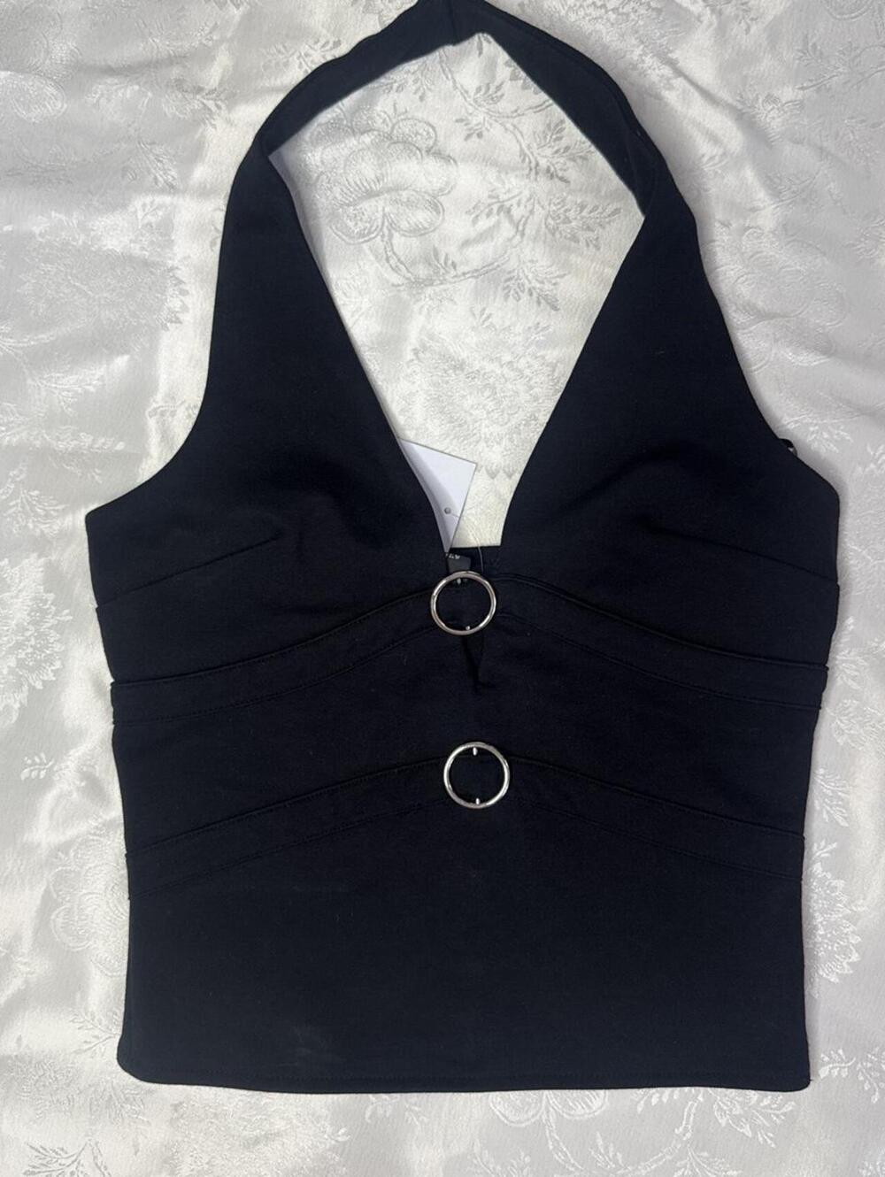 Forever 21 Women's Black Crop-top